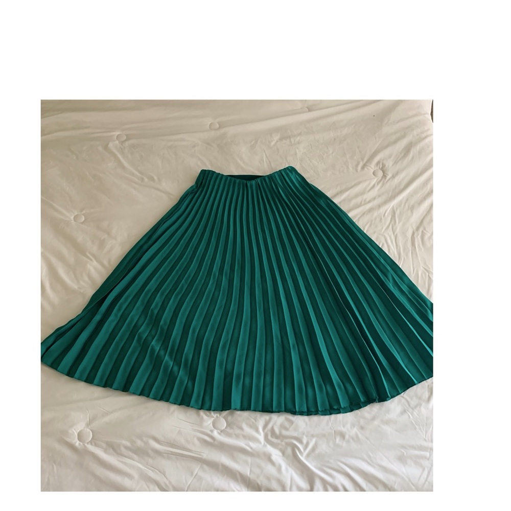 Zara Teal Pleated Skirt (Medium)